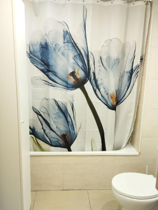 Cozy Flat With Terrace Apartman Palamós Kültér fotó